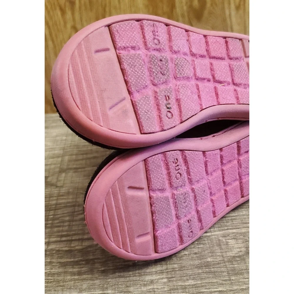 Toms Nepal Winter Boots Toddler Size 5‎ Black Pink